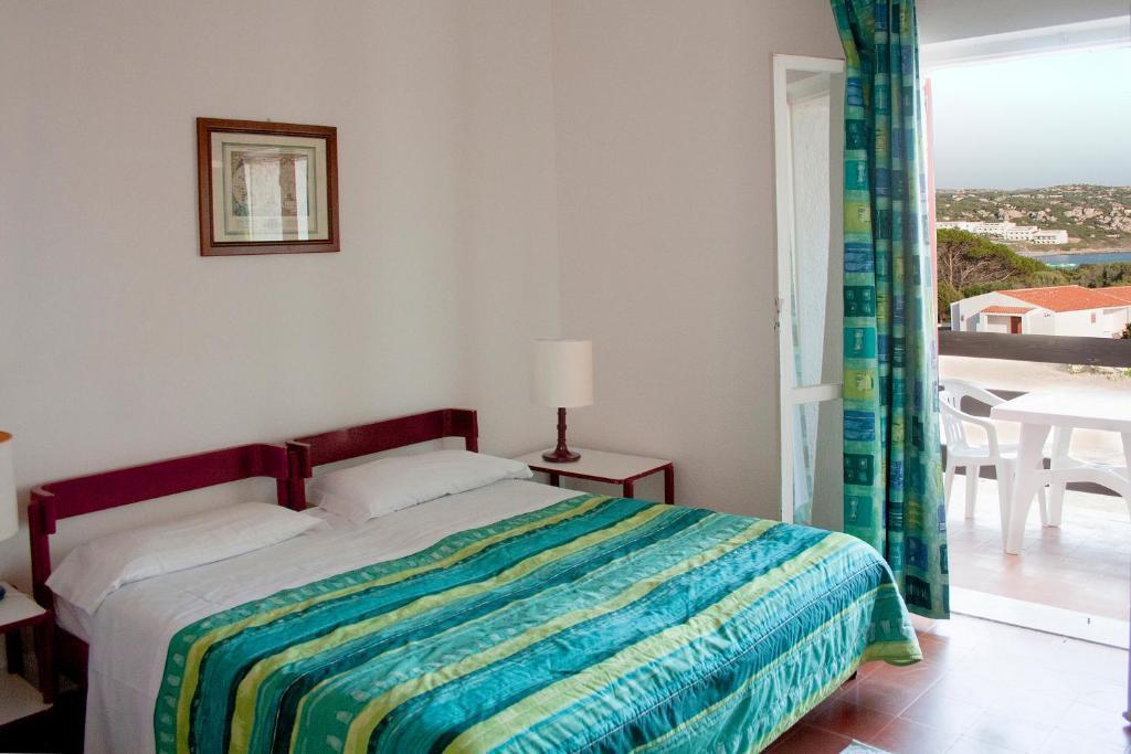 Hotel Mirage Santa Teresa Gallura Ruang foto