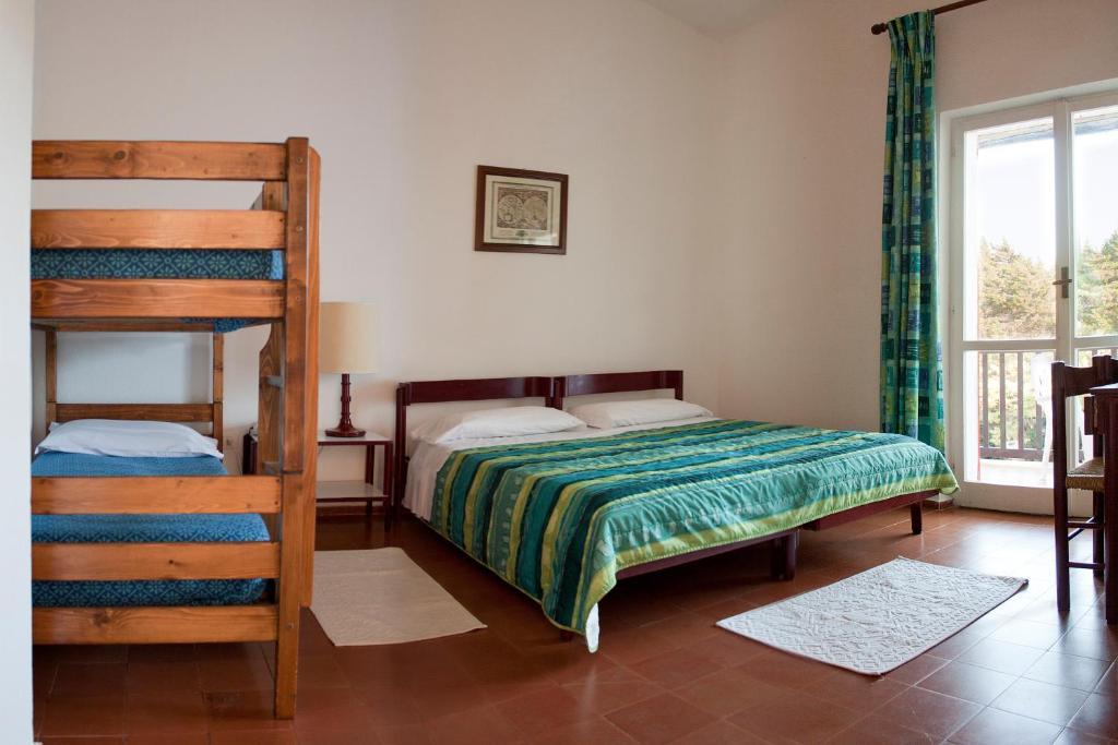 Hotel Mirage Santa Teresa Gallura Ruang foto