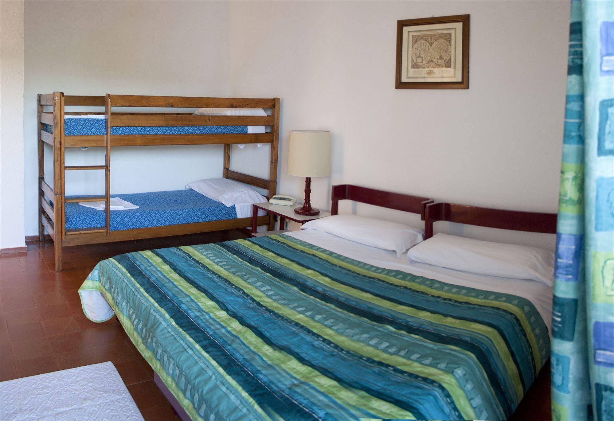 Hotel Mirage Santa Teresa Gallura Bagian luar foto